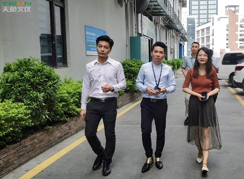 深圳天象文儀家具有限公司陳總 深圳天象文儀家具有限公司陳總